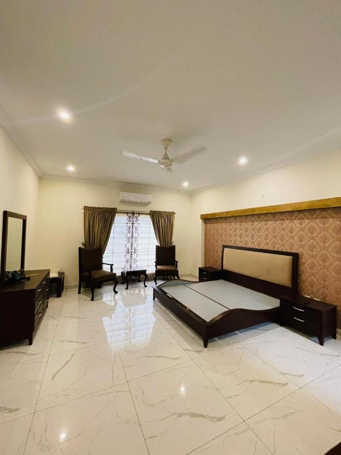 Ivy House Hotell Rawalpindi Exteriör bild